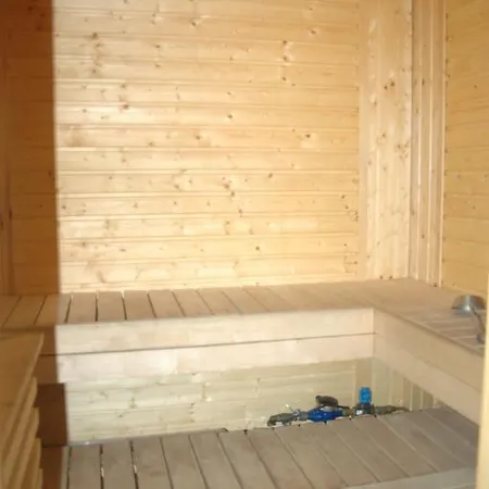 Ukkoherra 1 & 2 * Рука